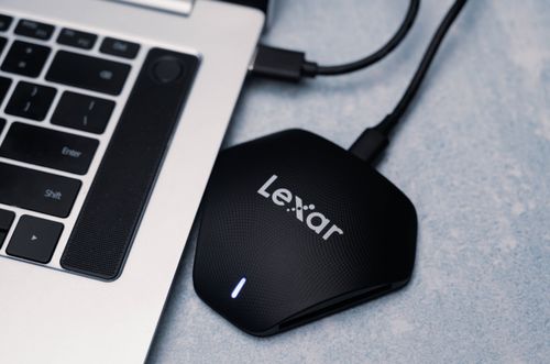 还在为读卡器选择烦恼？雷克沙USB 3.1多功能三合一读卡器或许就是答案